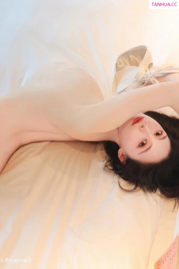   [XiuRen]高清写真图 2024.04.03 No.8336 清妙 性感美臀第67张图片